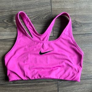 Nike Swoosh Medium-Support Sports Bra, M GREAT CONDITION